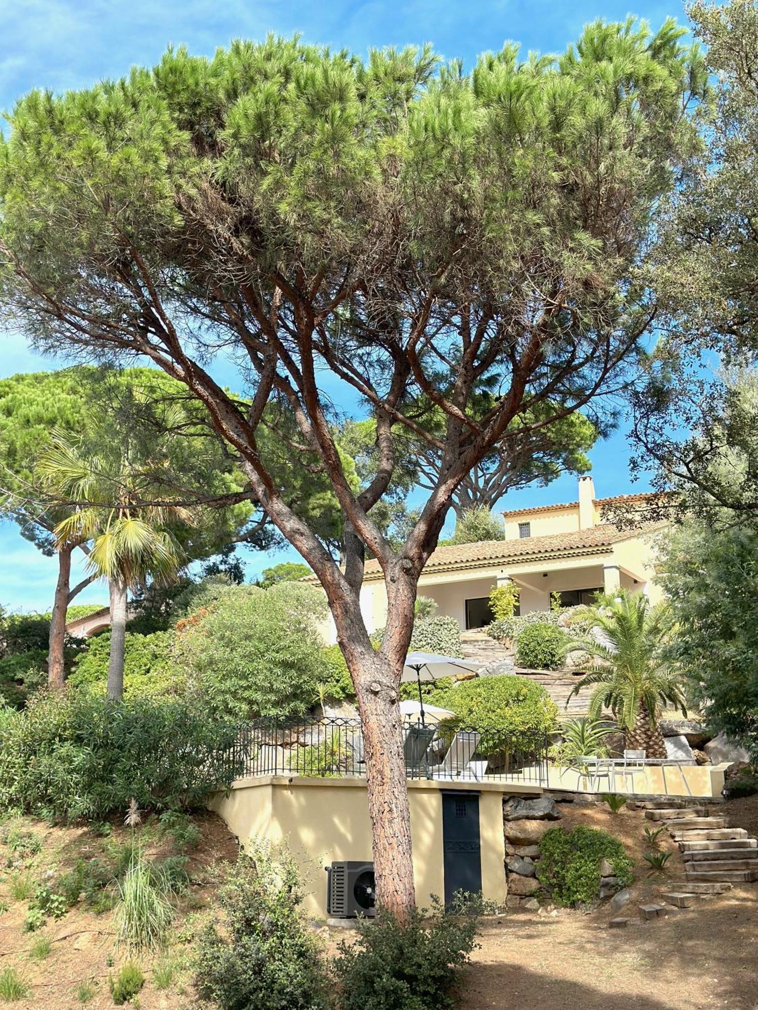Villa Boca A Gigaro - Avec Vue Et Piscine Chauffee La Croix-Valmer Εξωτερικό φωτογραφία